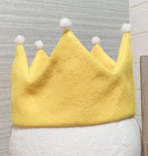 フェルトの王冠